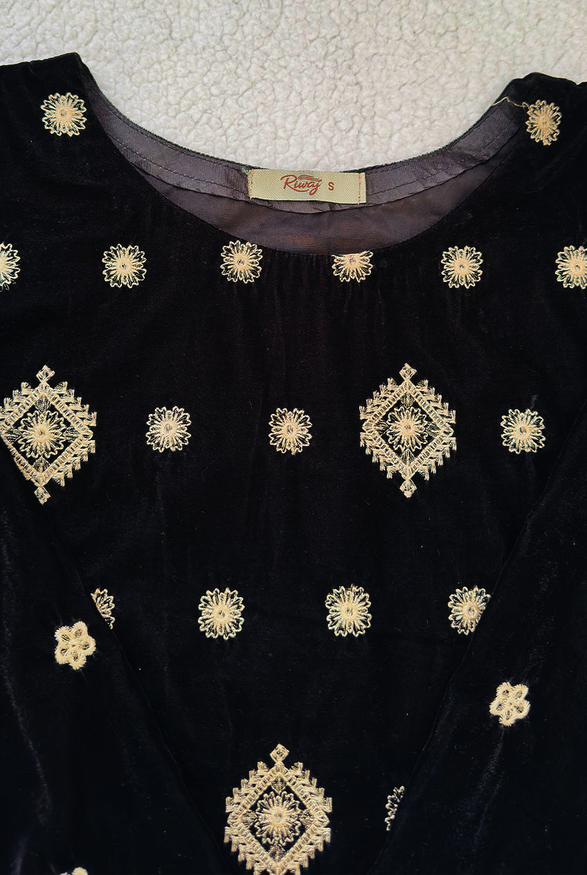 Black Velvet Shalwar Kameez with Intricate Gold Embroidery