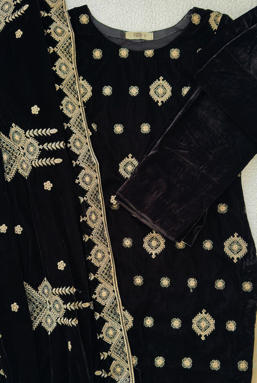 Black Velvet Shalwar Kameez with Intricate Gold Embroidery